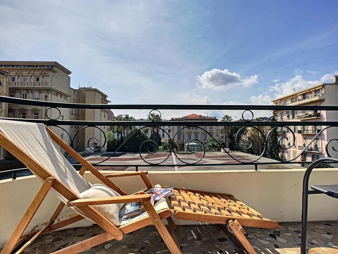 Nestor&Jeeves - Fiora Paradise Terrace - Central - Very Close Sea Nice Apartmán